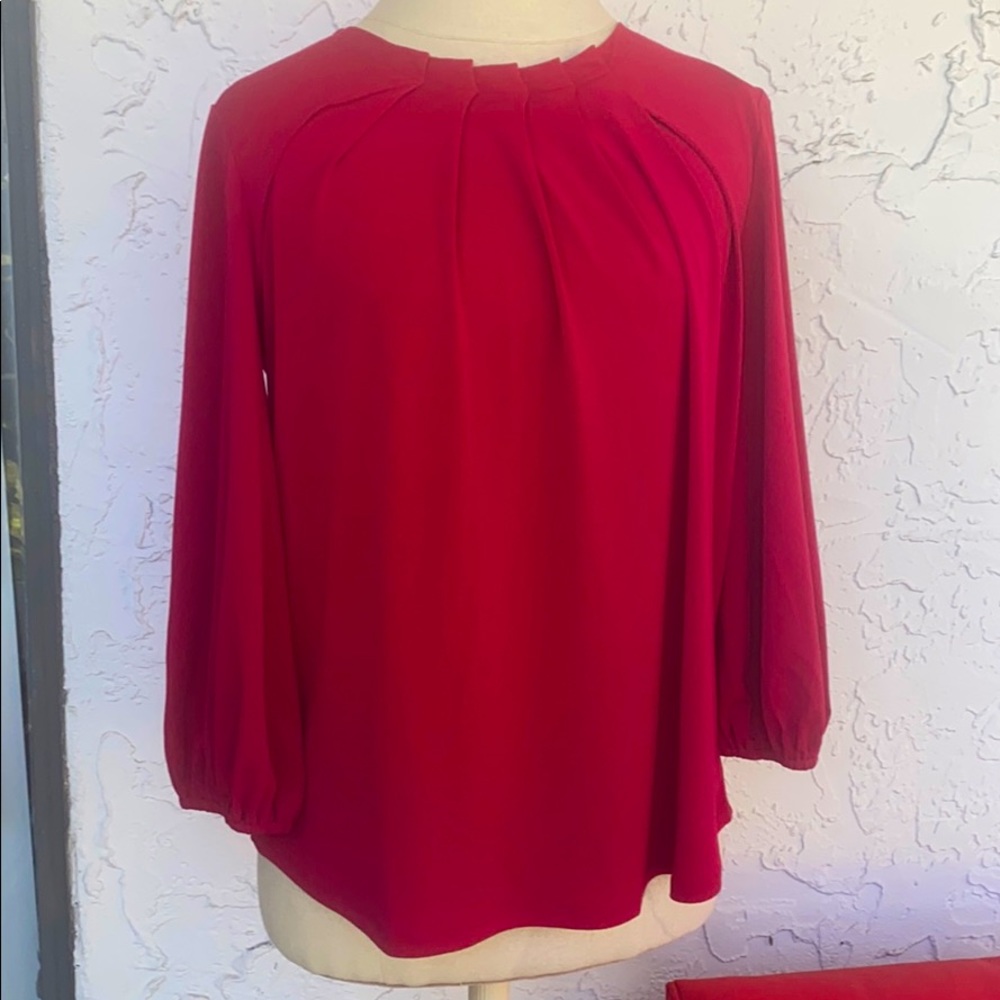 NWT Adrianna Papell crimson blouse